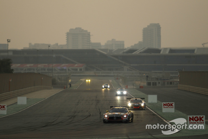 #2 Black Falcon, Mercedes AMG GT3: Khaled Al Qubaisi, Jeroen Bleekemolen, Patrick Assenheimer, Manue