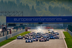 Départ : #21 Dragonspeed, Oreca 07 - Gibson: Henrik Hedman, Nicolas Lapierre, Ben Hanley en tête