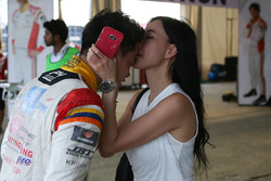 Presley Martono dan Ibunda