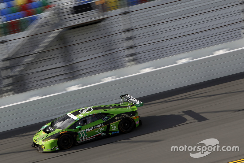 #11 GRT Grasser Racing Team Lamborghini Huracan GT3: Christian Engelhart, Rolf Ineichen, Ezequiel Pe