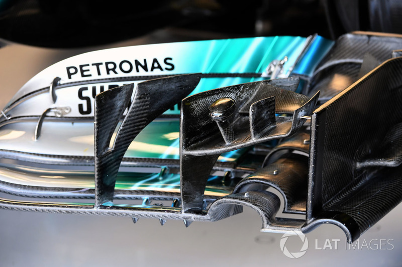 Mercedes-Benz F1 W08 Hybrid detalle de ala delantera