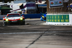 #912 Porsche Team North America Porsche 911 RSR: Kevin Estre, Laurens Vanthoor, Richard Lietz