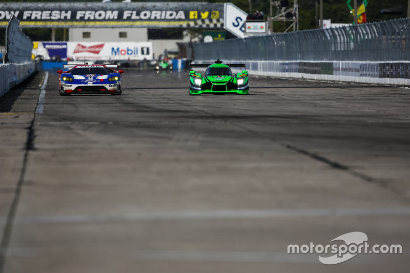 66 Ford Performance Chip Ganassi Racing Ford GT: Joey Hand, Dirk Müller, Sébastien Bourdais; #2 Tequila Patrón ESM Nissan DPi: Scott Sharp, Ryan Dalziel, Luis Felipe Derani
