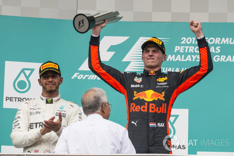 Подиум: победитель Макс Ферстаппен, Red Bull Racing
