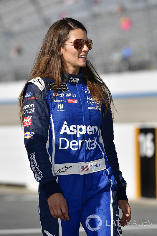 Danica Patrick, Stewart-Haas Racing Ford