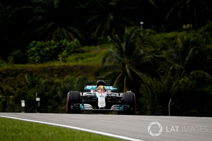 Lewis Hamilton, Mercedes-Benz F1 W08