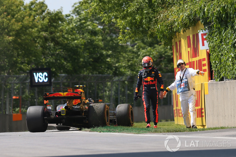 Сход. Макс Ферстаппен, Red Bull Racing