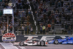 Will Power, Team Penske Chevrolet, s'impose