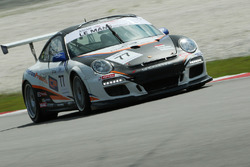 #77 Team NZ Porsche 997: Graeme Dowsett and John Curran