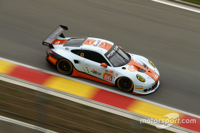 #86 Gulf Racing Porsche 911 RSR: Michael Wainwright, Ben Barker, Nick Foster