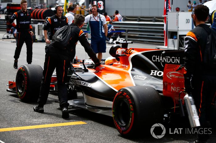 Fernando Alonso, McLaren MCL32