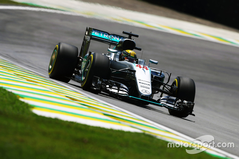 Lewis Hamilton, Mercedes AMG F1 W07 Hybrid