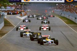 Nigel Mansell, Williams FW11 Honda leads the field on the warm up lap