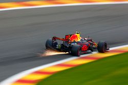 Max Verstappen, Red Bull Racing RB13, Funkenflug