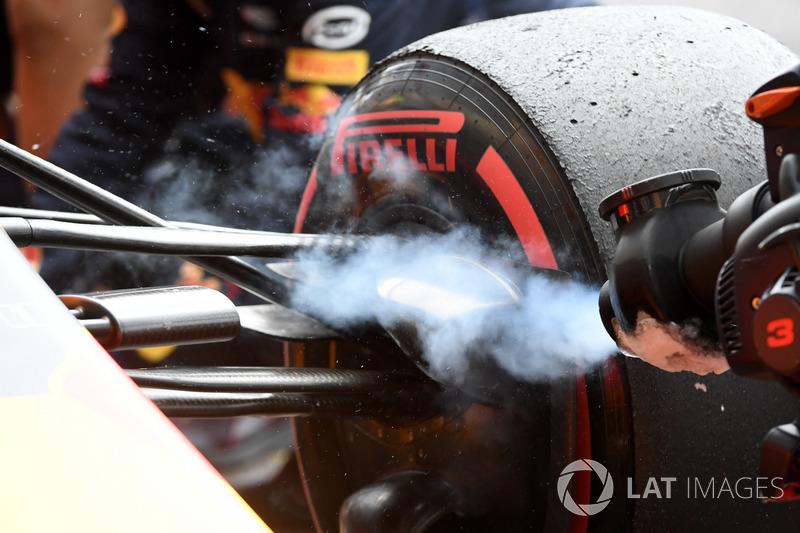 Red Bull Racing RB13 fren soğutucusu