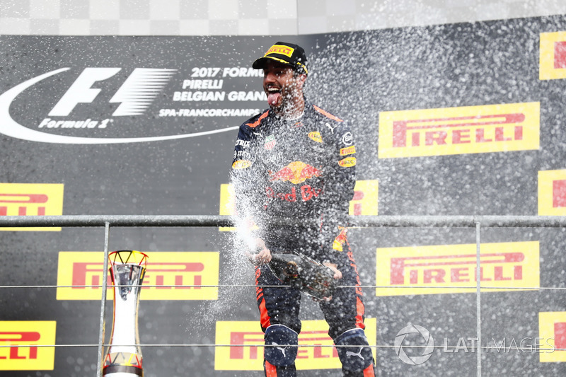 Podium: third place Daniel Ricciardo, Red Bull Racing
