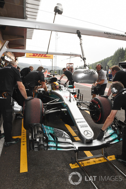 Lewis Hamilton, Mercedes-Benz F1 W08