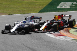 Felipe Massa, Williams FW40, Max Verstappen, Red Bull Racing RB13, battle for position