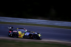 #8 Haribo Racing Team, Mercedes-AMG GT3: Uwe Alzen, Lance David Arnold, Maximilian Götz, Renger van