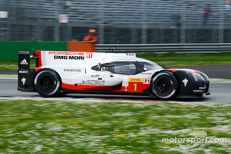 #1 Porsche Team Porsche 919 Hybrid: Neel Jani, Andre Lotterer, Nick Tandy