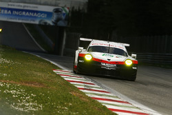 #92 Porsche Team Porsche 911 RSR: Michael Christensen, Kevin Estre