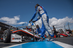 Jehan Daruvala, Carlin, Dallara F317 - Volkswagen