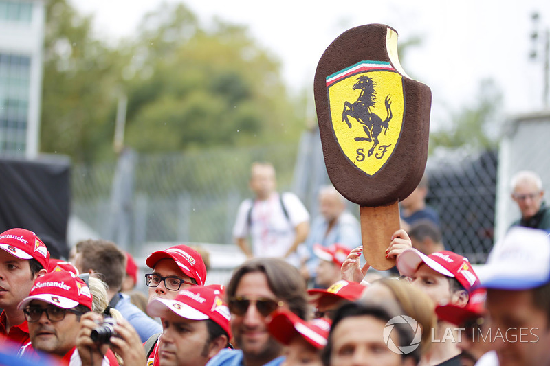 Ferrari fans and Ferrari Ice Cream board