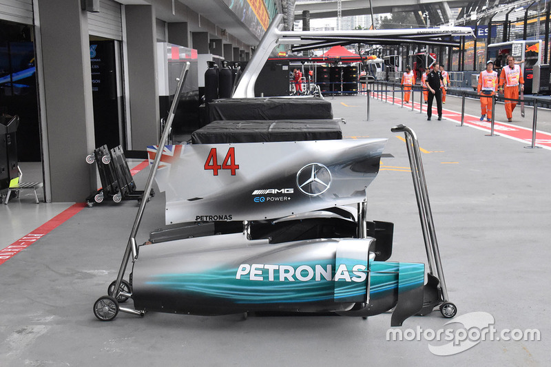 Кузовные элементы Mercedes F1 W08