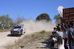 Thierry Neuville, Nicolas Gilsoul, Hyundai i20 WRC, Hyundai Motorsport