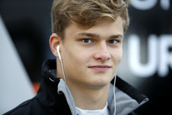 Ralf Aron, Hitech Grand Prix, Dallara F317 - Mercedes-Benz