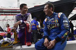 Kyle Larson, Chip Ganassi Racing Chevrolet, Kyle Busch, Joe Gibbs Racing Toyota