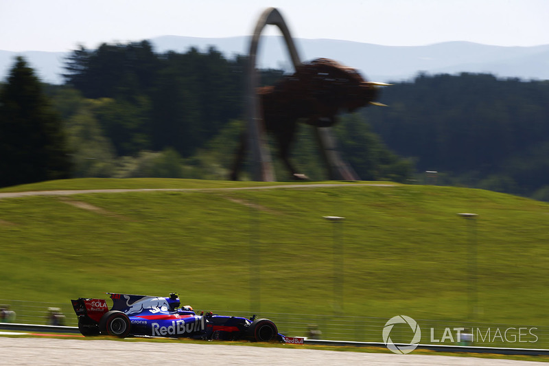 Carlos Sainz Jr., Scuderia Toro Rosso STR12