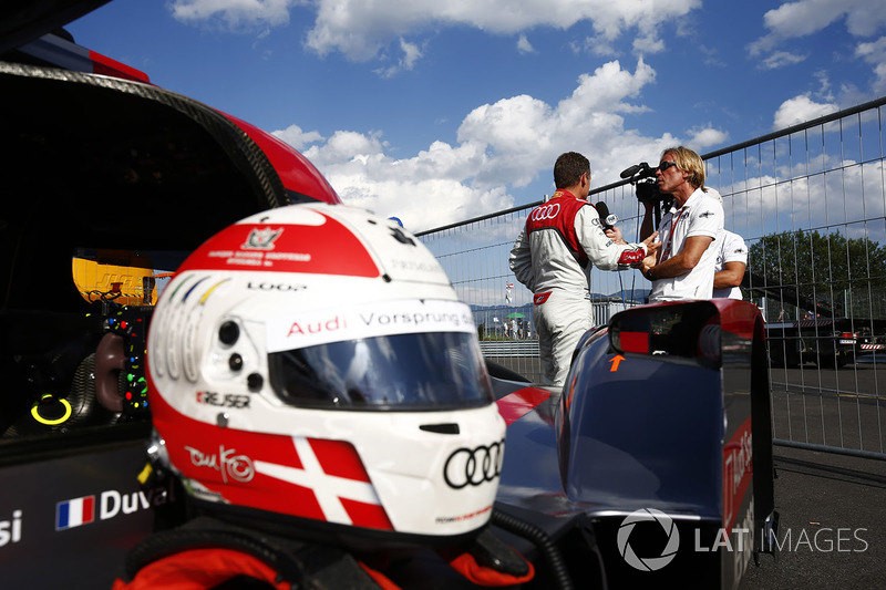 Il casco di Tom Kristensens sulla sua Audi R18