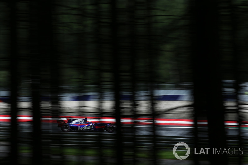 Carlos Sainz Jr., Scuderia Toro Rosso STR12