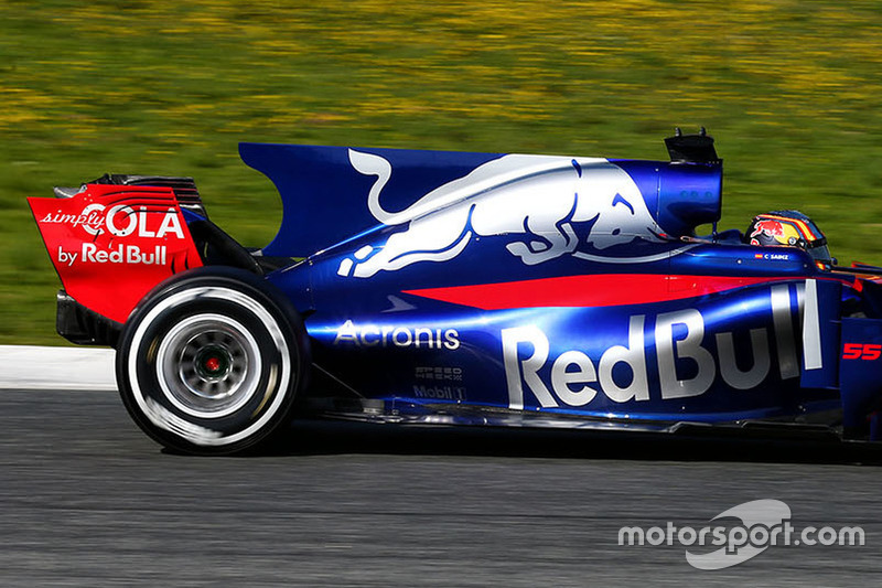 2017: Carlos Sainz, Jr., Scuderia Toro Rosso STR12