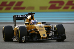 Kevin Magnussen, Renault Sport F1 Team RS16