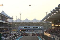 La grille de départ avant le départ de la course
