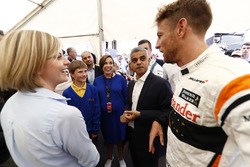 Susie Wolff, Channel 4 F1, Claire Williams, team principal adjoint de Williams, Williams, Sadiq Khan, maire de Londres, Jenson Button, McLaren, à la rencontre d'enfants