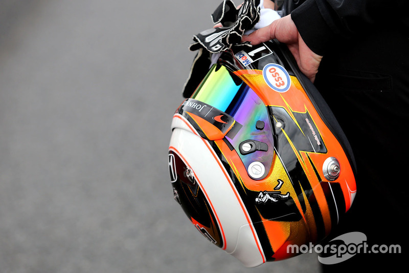 Stoffel Vandoorne, third driver, McLaren F1 Team drives the 1989 McLaren MP4/5 of Alain Prost