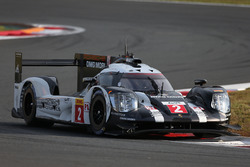 #2 Porsche Team Porsche 919 Hybrid: Romain Dumas, Neel Jani, Marc Lieb