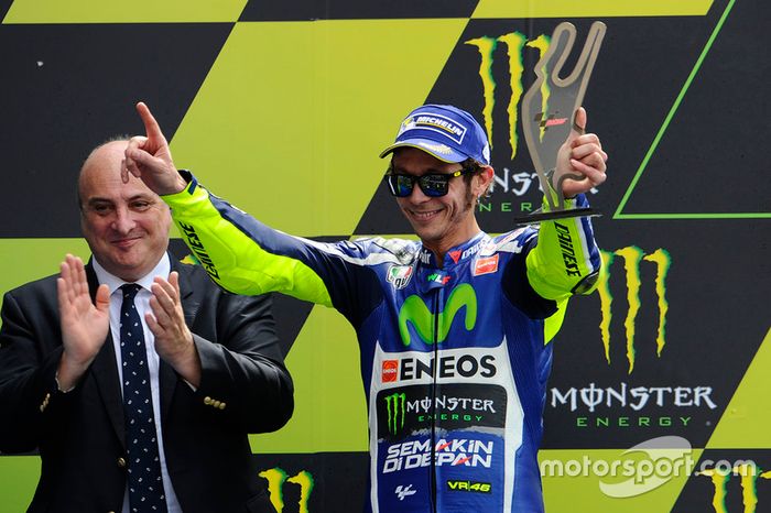 Rossi é o terceiro na tabela, 12 pontos atrás de seu companheiro de equipe