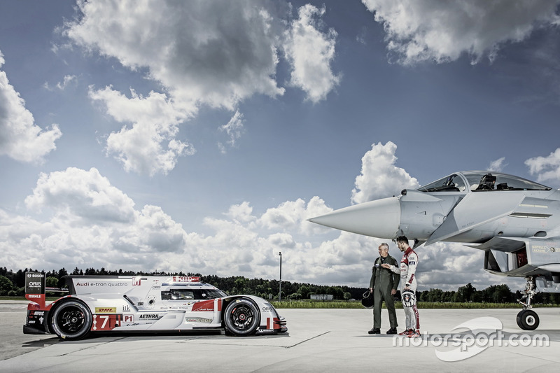 Audi R18 vs. Eurofighter Typhoon