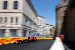 Carlos Sainz Jr., Scuderia Toro Rosso STR11
