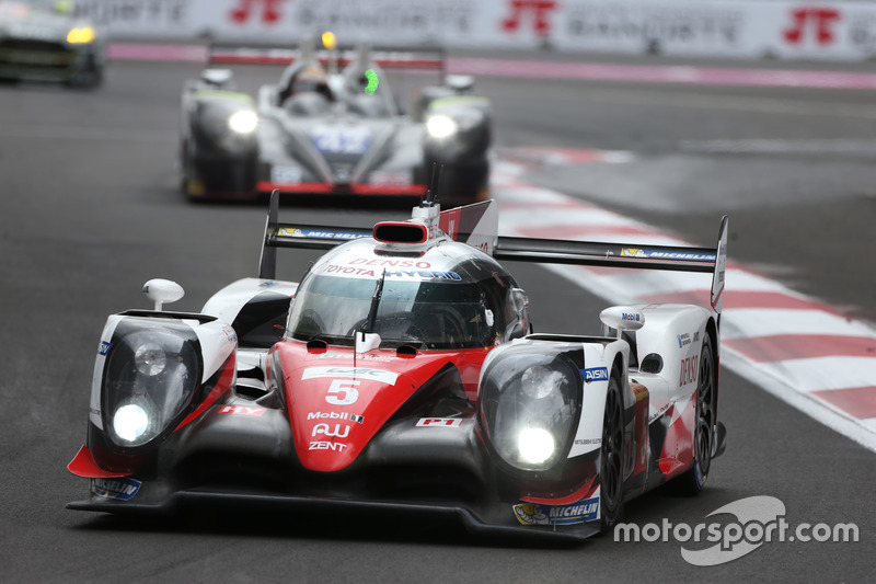 #5 Toyota Racing Toyota TS050 Hybrid: Sébastien Buemi, Kazuki Nakajima