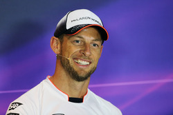 Jenson Button, McLaren, lors de la conférence de presse de la FIA