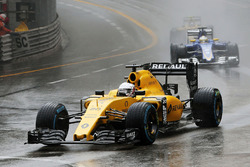 Kevin Magnussen, Renault Sport F1 Team RS16