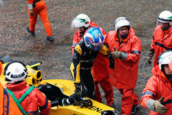 Jolyon Palmer, Renault Sport F1 Team RS16 crashed out of the race