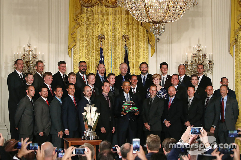 Kyle Busch, Joe Gibbs Racing Toyota, ontmoet president Barack Obama in het Witte Huis