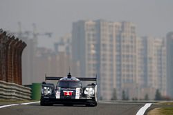 #1 Porsche Team, Porsche 919 Hybrid: Timo Bernhard, Mark Webber, Brendon Hartley