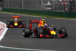 Max Verstappen, Red Bull Racing RB12, Daniel Ricciardo, Red Bull Racing RB12
